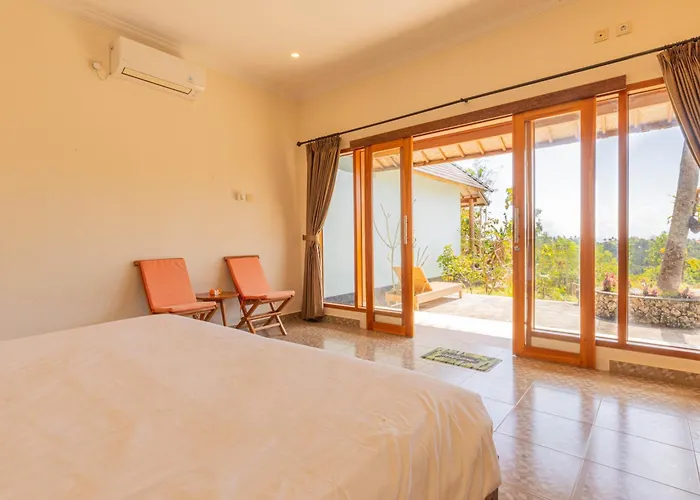Ume Sari Nusa Lodge