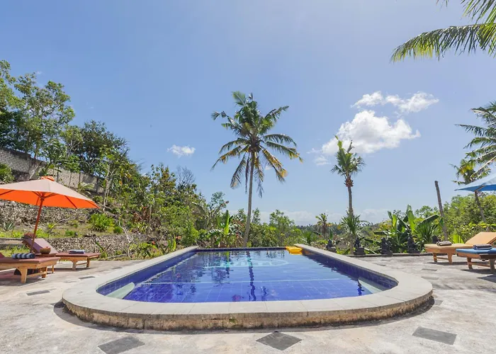 Ume Sari Nusa Lodge *