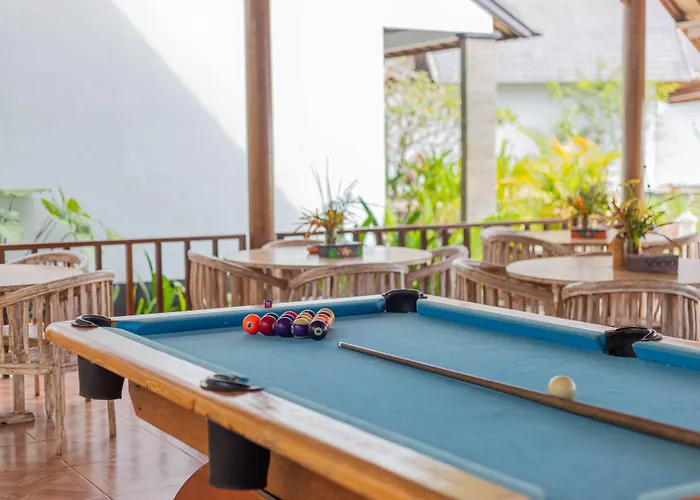 Ume Sari Nusa Lodge Batumadeg